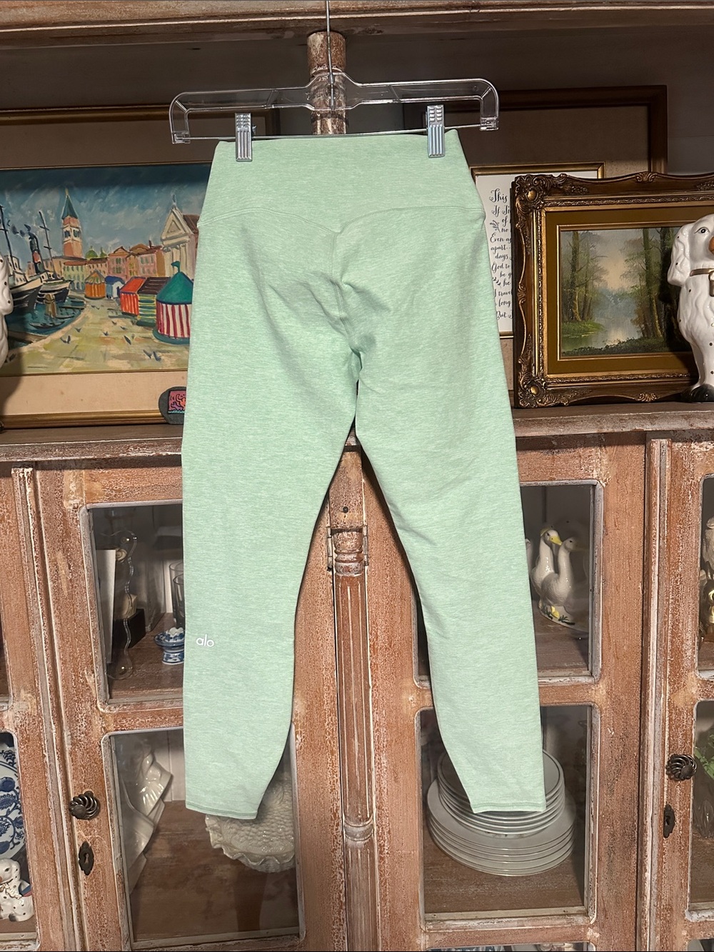ALO Yoga Mint Green Leggings - Seamless Active Bottoms